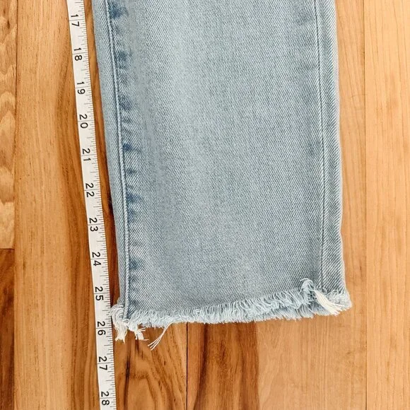 Good American Good Classic Jeans | Light Wash | Raw Hem | Size 10/30 - Picture 6 of 9